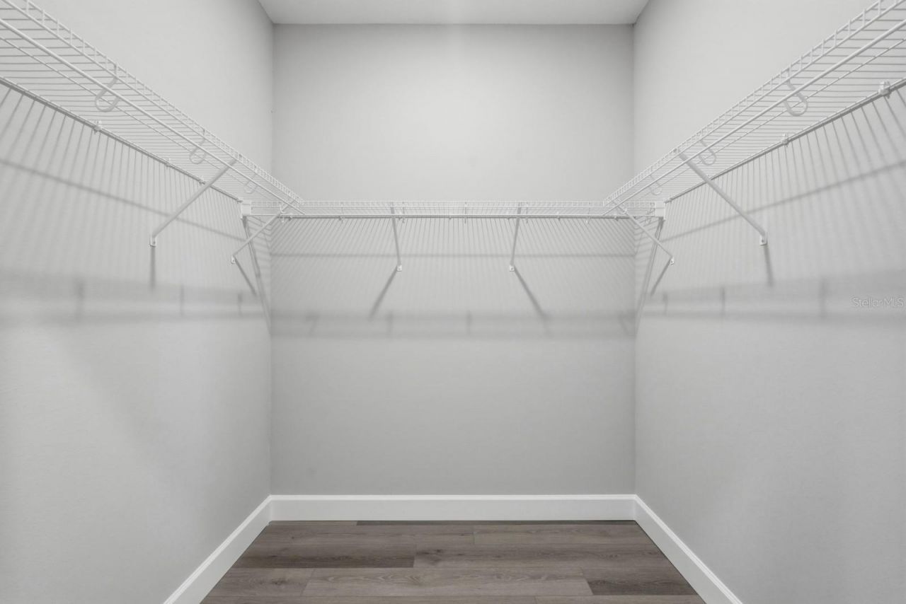 311 W Delaware Avenue, Lake Helen, FL 32744 Photo