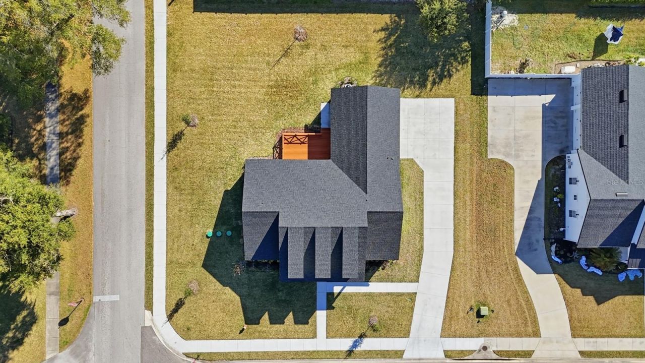 311 W Delaware Avenue, Lake Helen, FL 32744 Photo