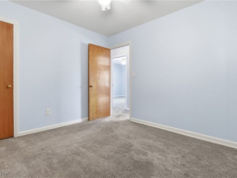 6775 Oakwood Road, Parma Heights, OH 44130 Photo 22