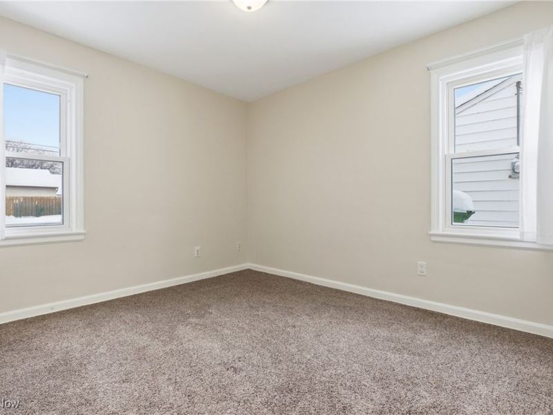 6775 Oakwood Road, Parma Heights, OH 44130 Photo 26