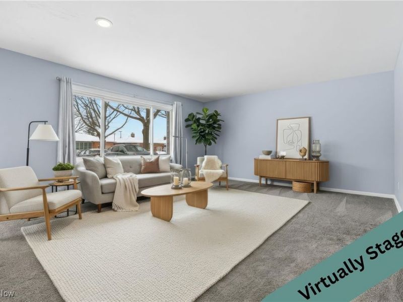 6775 Oakwood Road, Parma Heights, OH 44130 Photo 3