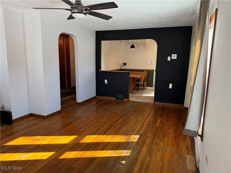 341 6th Street NE, Barberton, OH 44203 Photo 14