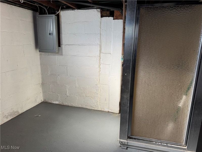 341 6th Street NE, Barberton, OH 44203 Photo 31