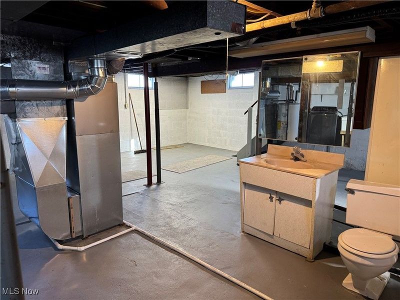 341 6th Street NE, Barberton, OH 44203 Photo 34