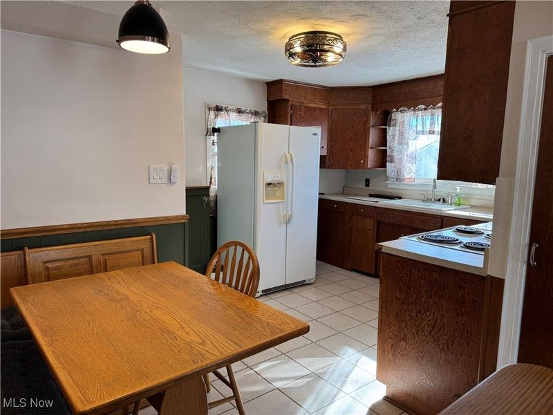 341 6th Street NE, Barberton, OH 44203 Photo 8