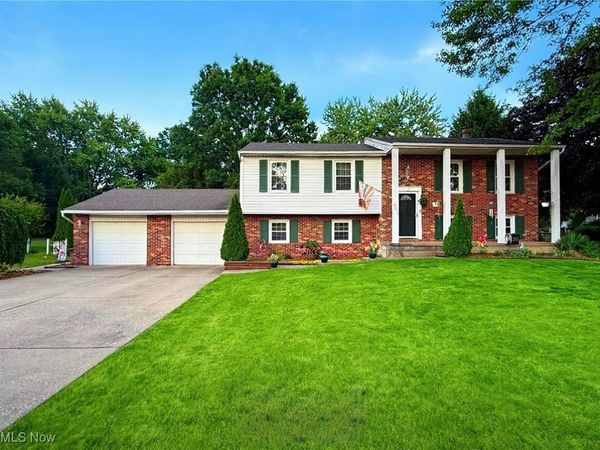 8079 Windward Trace Circle NW, Massillon, OH 44646