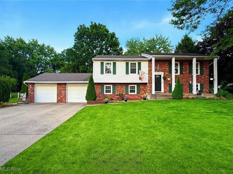 8079 Windward Trace Circle NW, Massillon, OH 44646 Photo 1