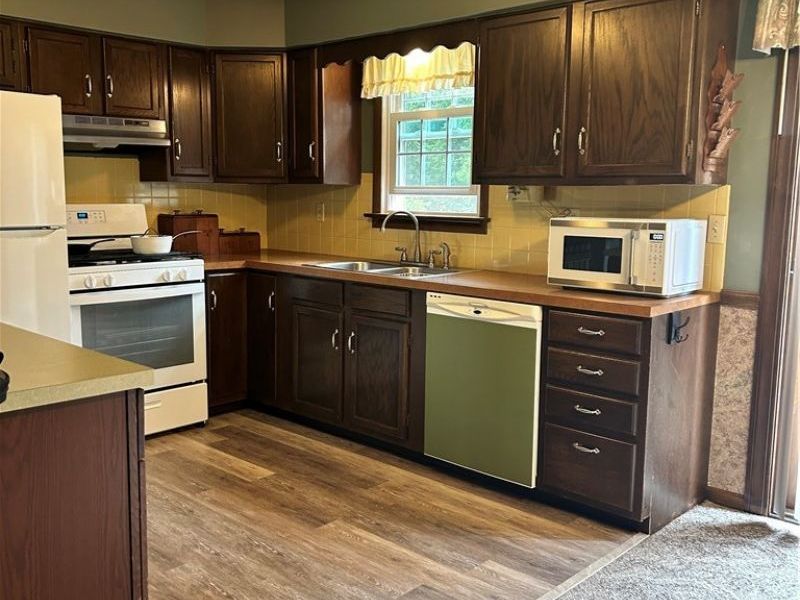 8079 Windward Trace Circle NW, Massillon, OH 44646 Photo 20