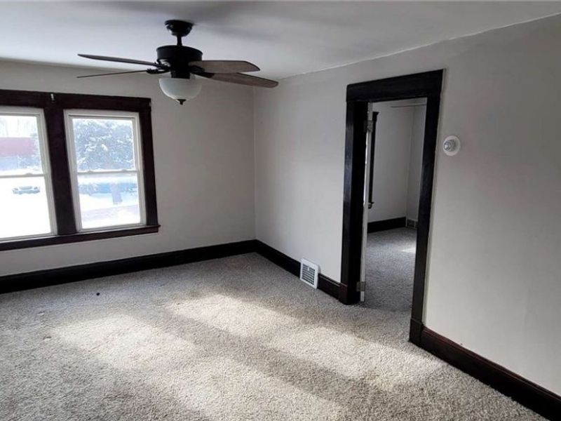 11704 Matherson Avenue, Cleveland, OH 44135 Photo 10