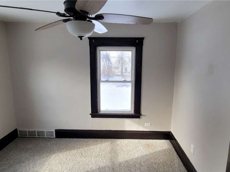 11704 Matherson Avenue, Cleveland, OH 44135 Photo 11