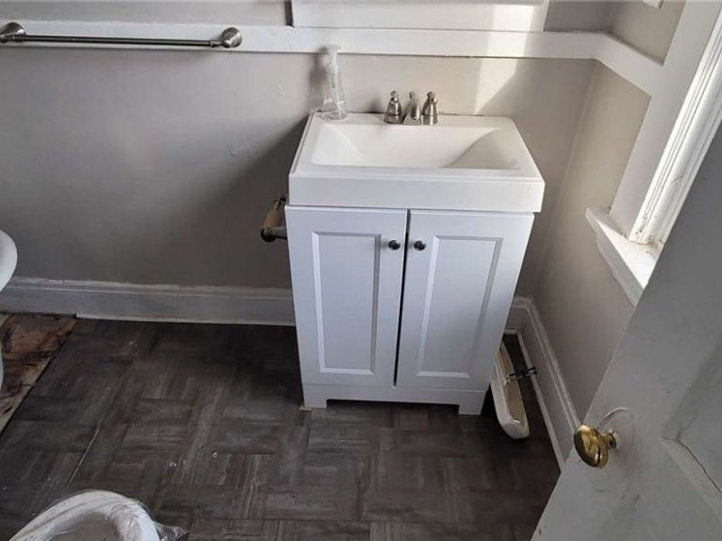 11704 Matherson Avenue, Cleveland, OH 44135 Photo 15