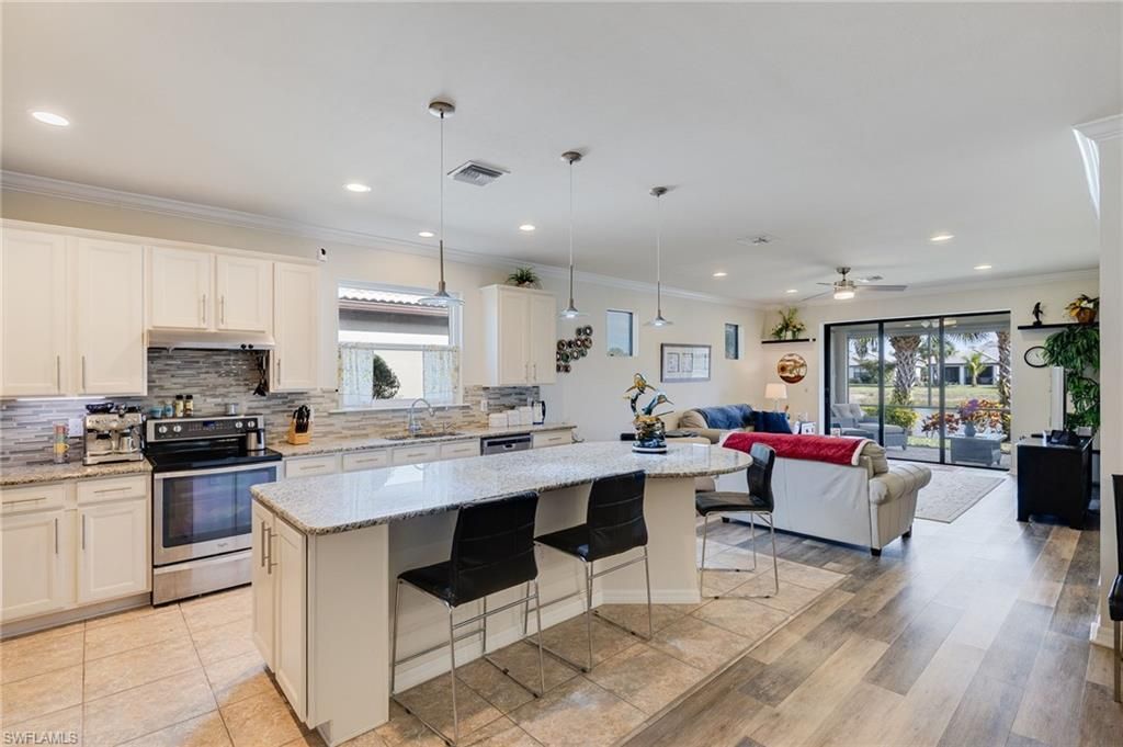 12015 Macquarie Way, Fort Myers, FL 33913 Photo