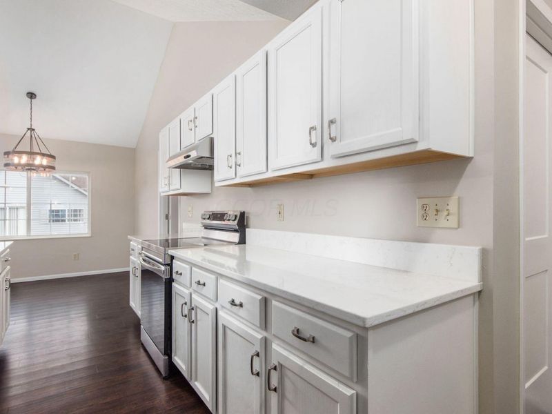 2464 Meadow Glade Drive, Hilliard, OH 43026 Photo 11