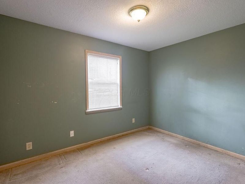 9 E South Street, Danville, OH 43014 Photo 15