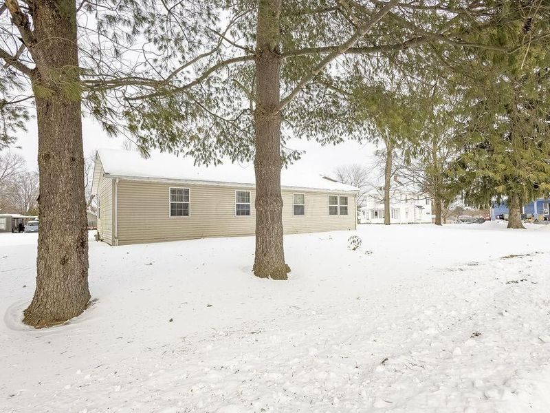 9 E South Street, Danville, OH 43014 Photo 22