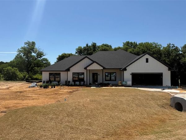 1061 Salvation Drive, Weatherford, TX 76088
