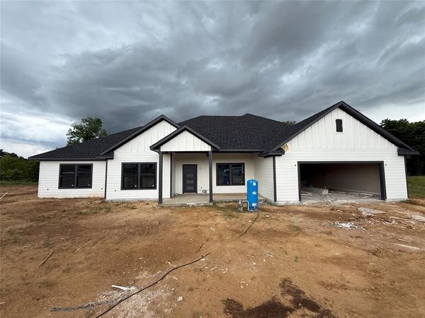 1061 Salvation Drive, Weatherford, TX 76088