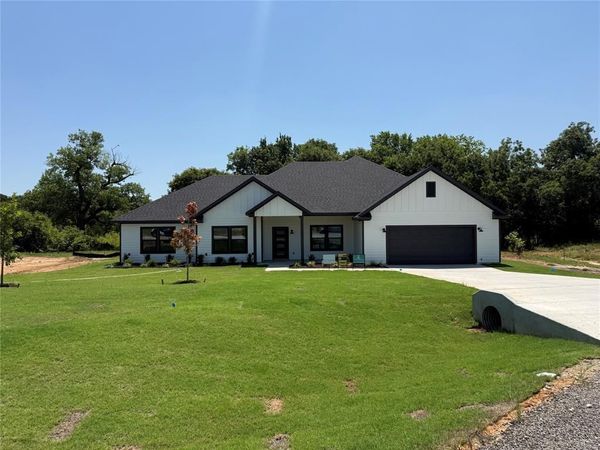 1061 Salvation Drive, Weatherford, TX 76088