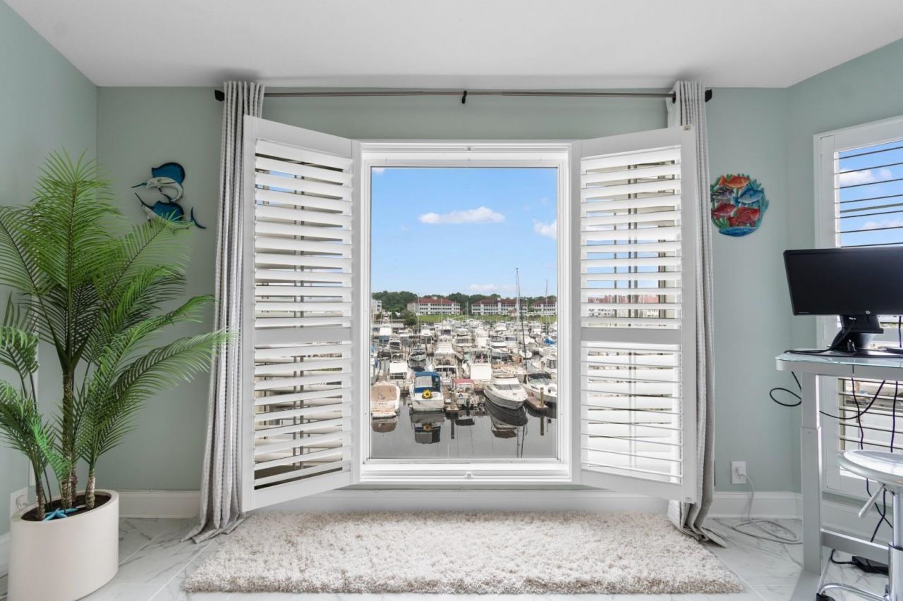 4633 Lightkeepers Way Photo 13