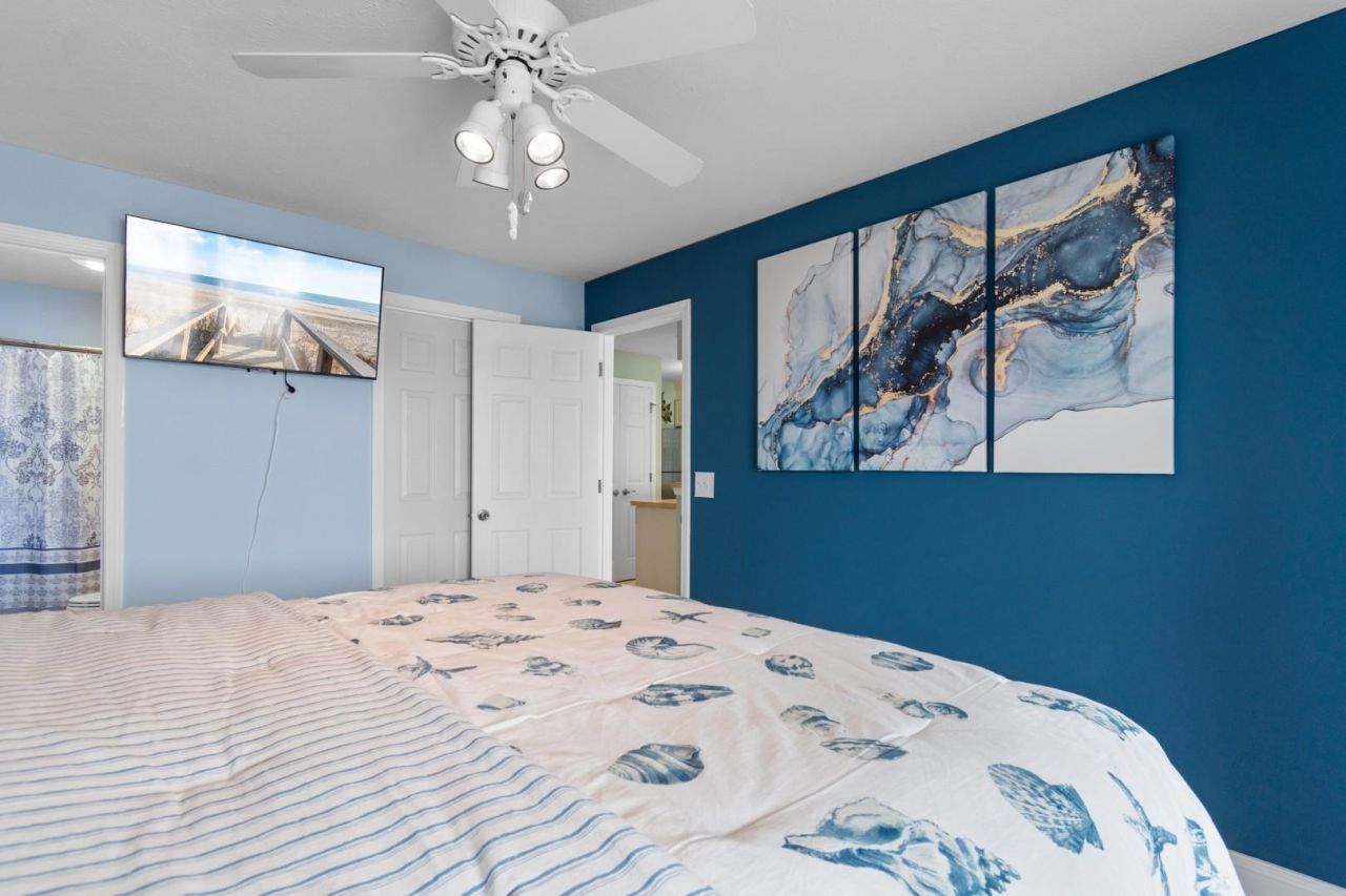 4633 Lightkeepers Way Photo 17