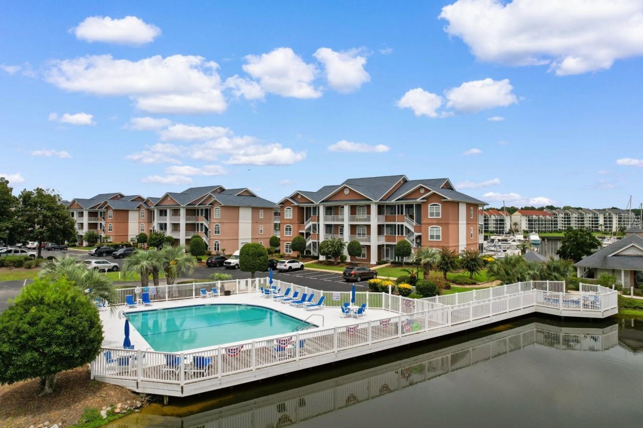 4633 Lightkeepers Way Photo 36