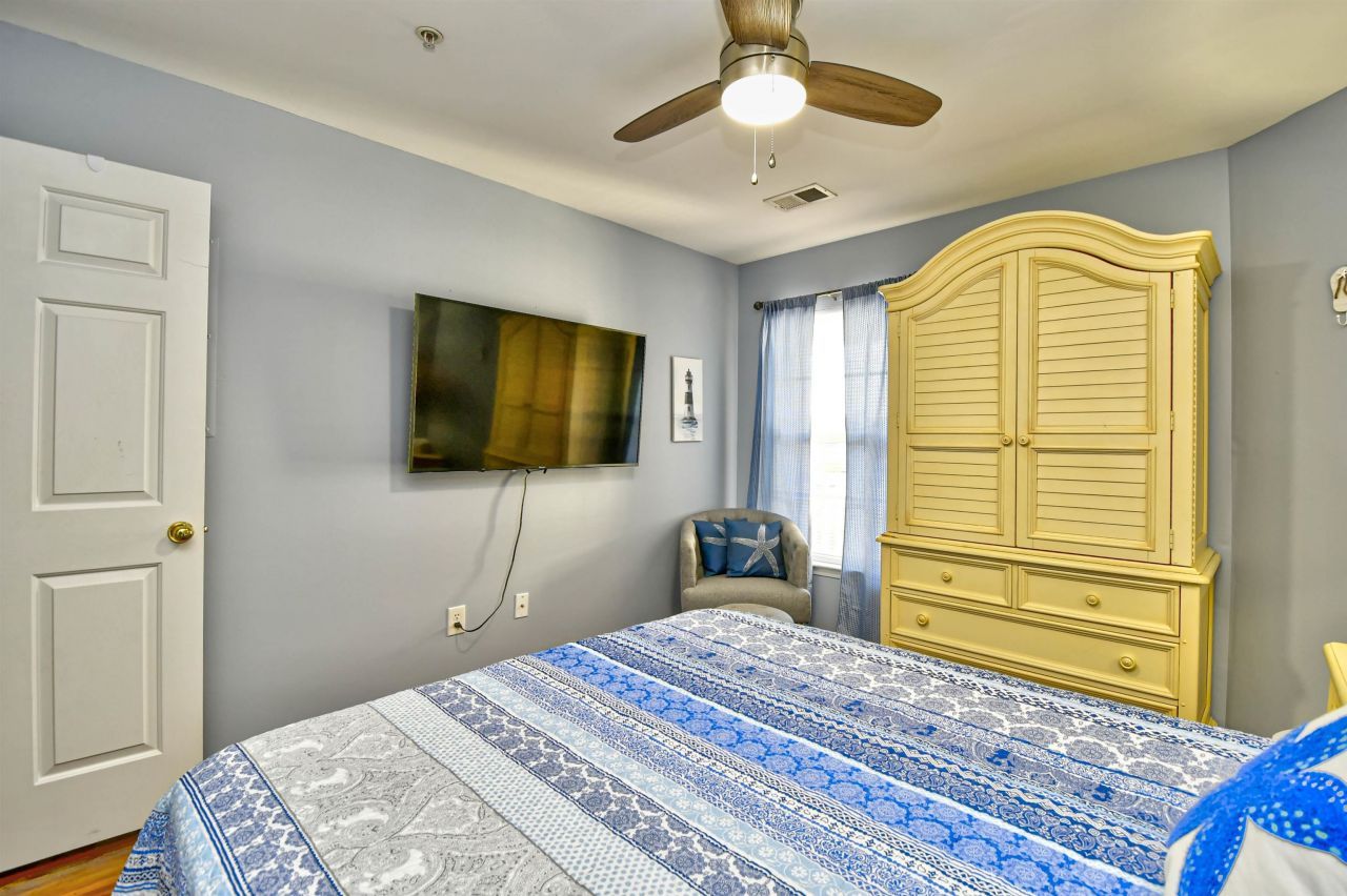 1278 River Oaks Dr. Photo 22