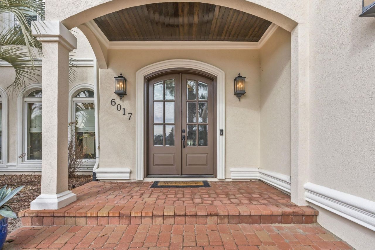 6017 Fish Hawk Ct. Photo 11