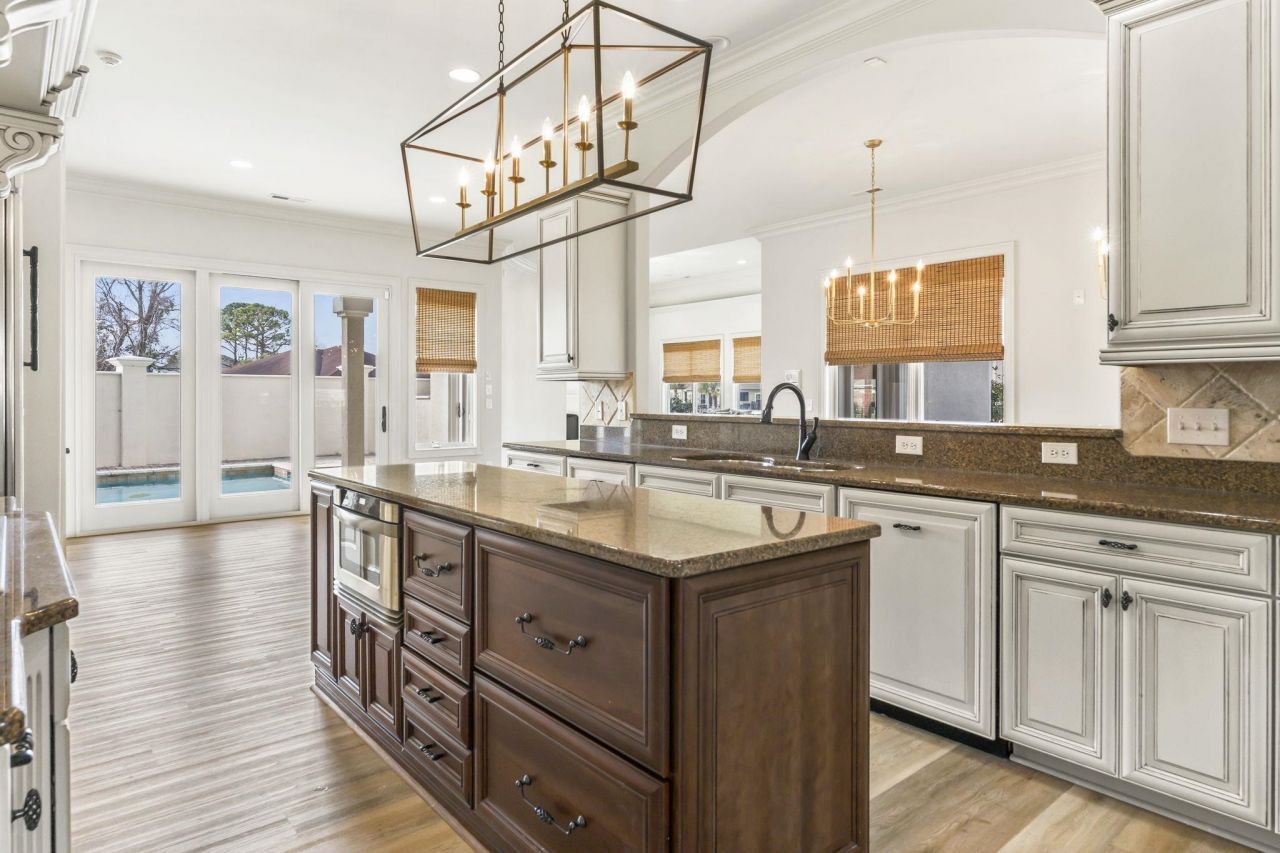 6017 Fish Hawk Ct. Photo 12