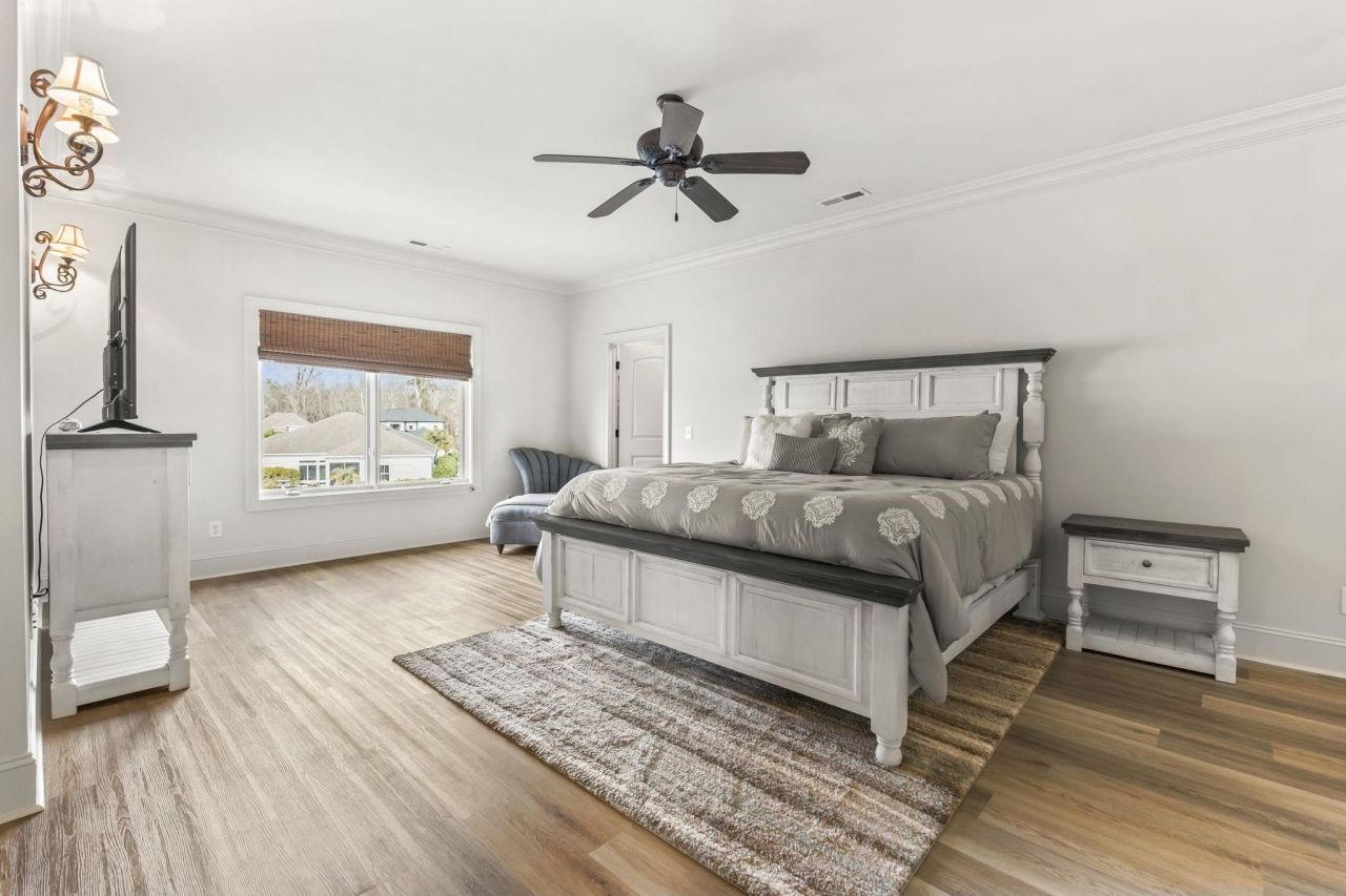 6017 Fish Hawk Ct. Photo 17