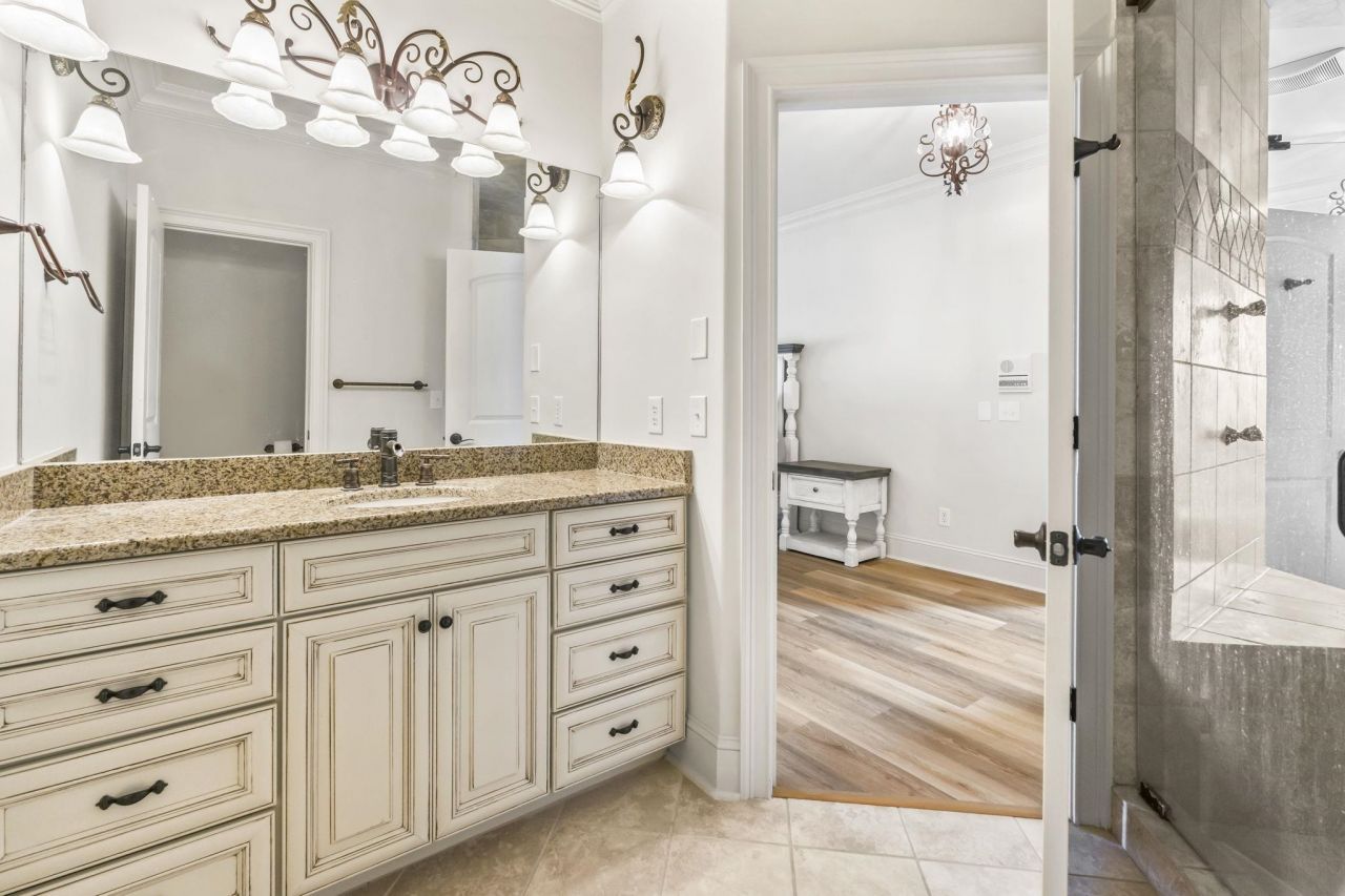 6017 Fish Hawk Ct. Photo 18