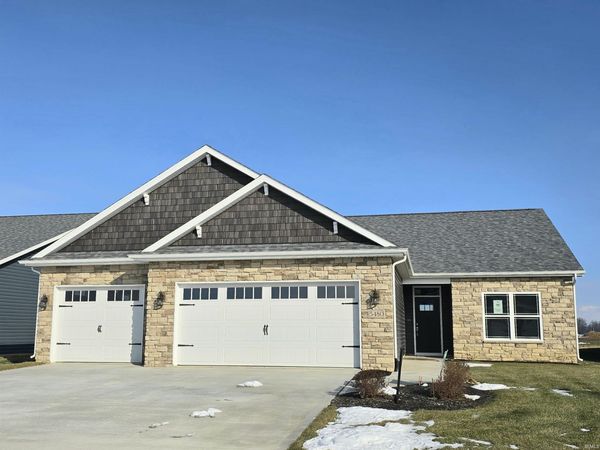 5480 Rio Azul Cove, Fort Wayne, IN 46818