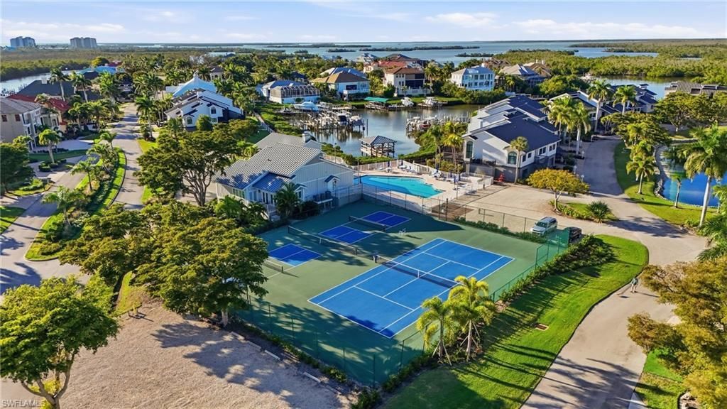 17037 Marina Cove Ln, Fort Myers, FL 33908 Photo