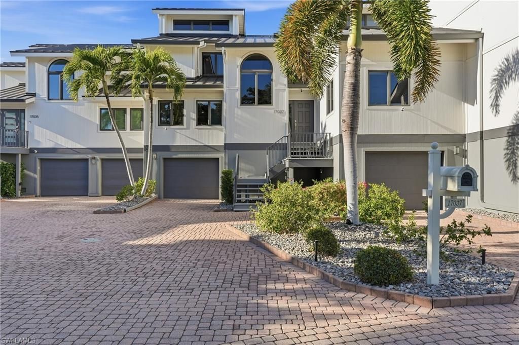 17037 Marina Cove Ln, Fort Myers, FL 33908 Photo