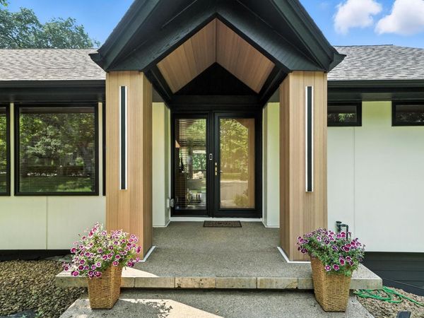 16515 Hilltop Terrace, Minnetonka, MN 55345