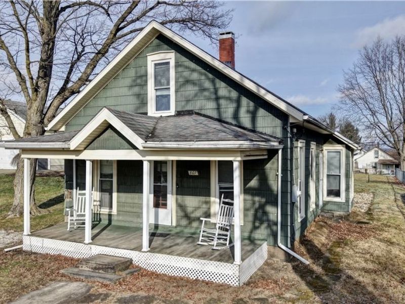 807 W Maple Street, Wilmot, OH 44689 Photo 3