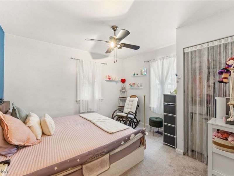 18 E Oakland Boulevard, Struthers, OH 44471 Photo 12