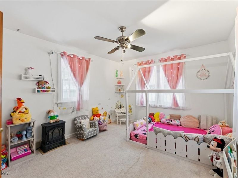 18 E Oakland Boulevard, Struthers, OH 44471 Photo 14