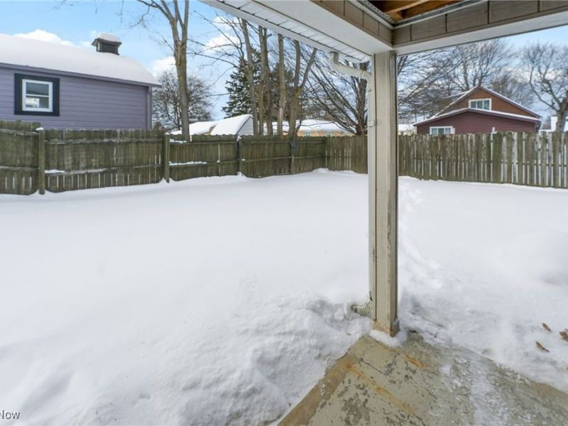 18 E Oakland Boulevard, Struthers, OH 44471 Photo 26