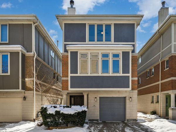 58 W 15th Street, Chicago, IL 60605