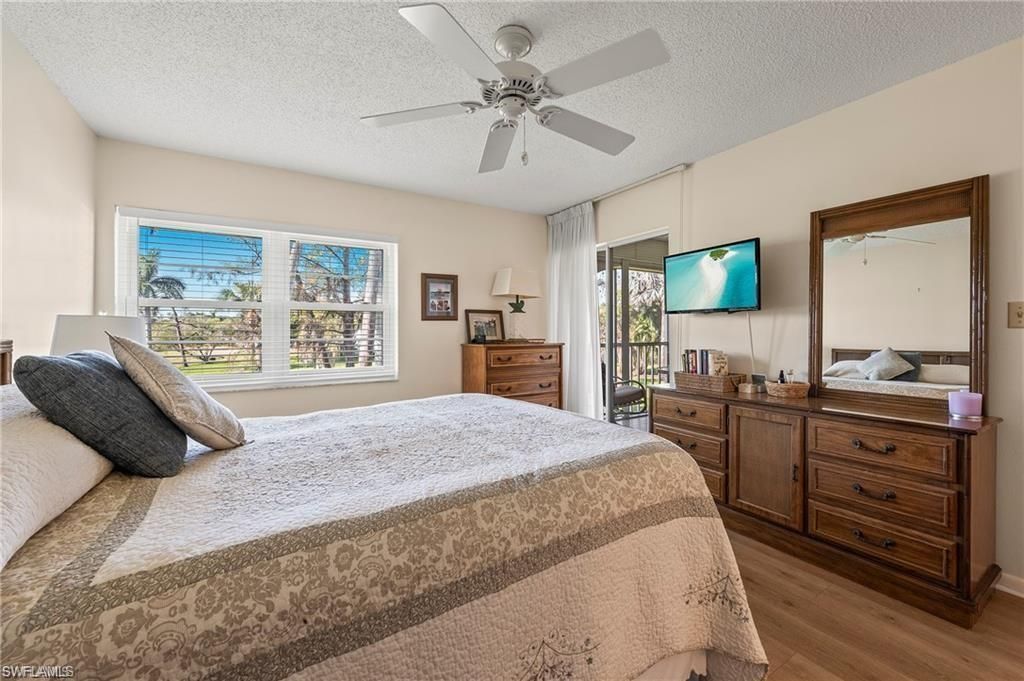 1055 Forest Lakes Dr, Unit E209, Naples, FL 34105 Photo