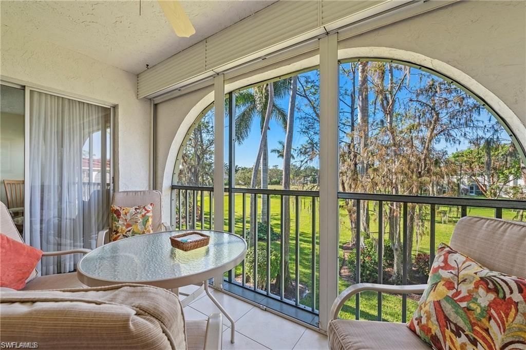 1055 Forest Lakes Dr, Unit E209, Naples, FL 34105 Photo