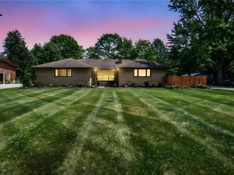16577 State Road, North Royalton, OH 44133 Photo 2