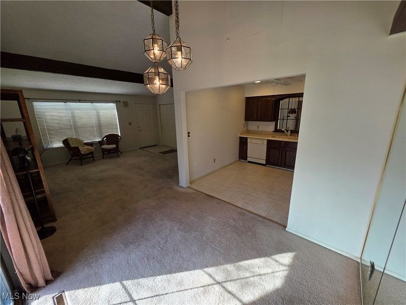 7304 Oakwood Drive, Unit 9, Brookfield, OH 44403 Photo 12