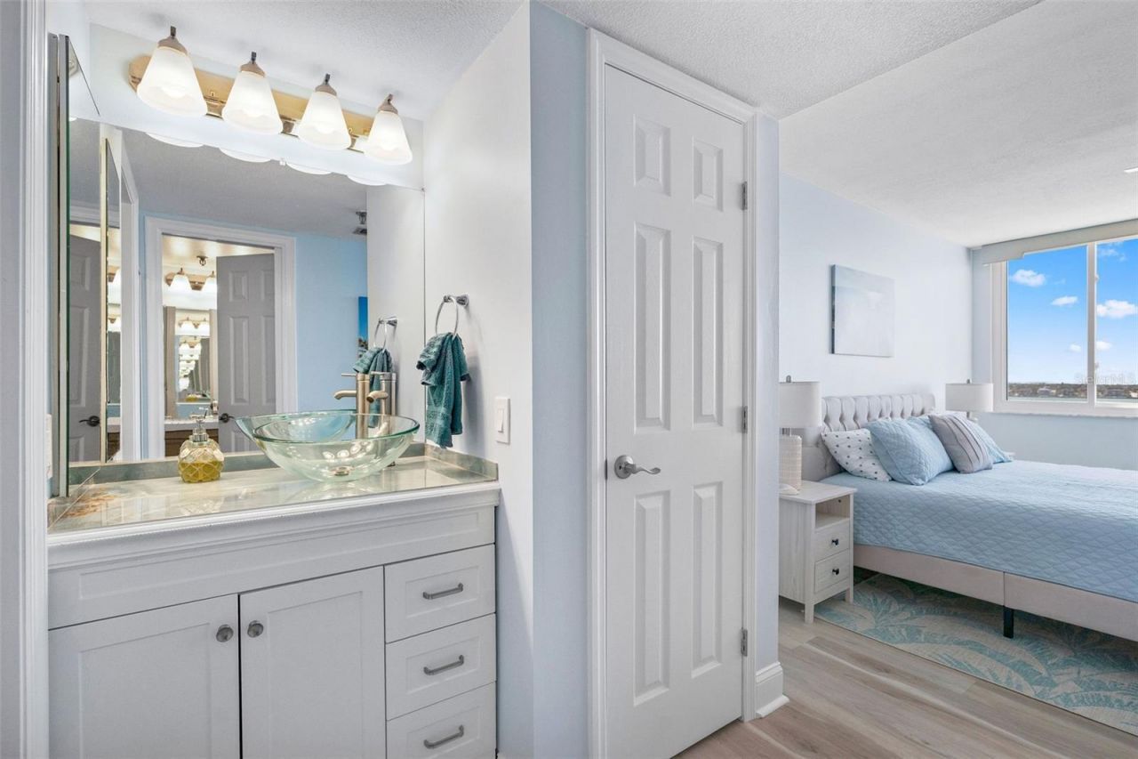 6287 Bahia Del Mar Circle, Unit 801, Saint Petersburg, FL 33715 Photo