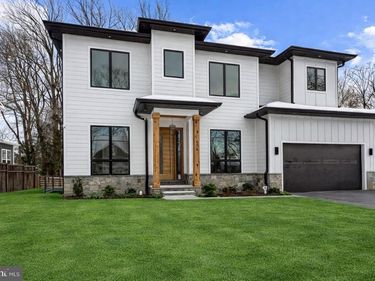 604 TAPAWINGO ROAD SW, VIENNA, VA 22180