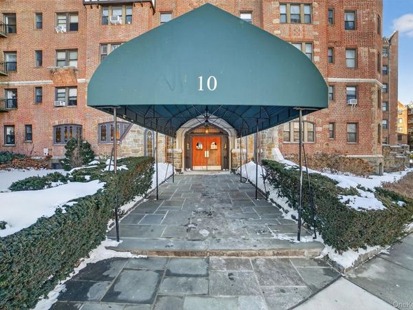 10 Nosband Avenue, Unit 6M, White Plains, NY 10605
