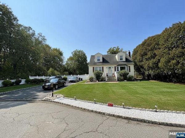 63 Grant Avenue, East Hanover Twp, NJ 07936