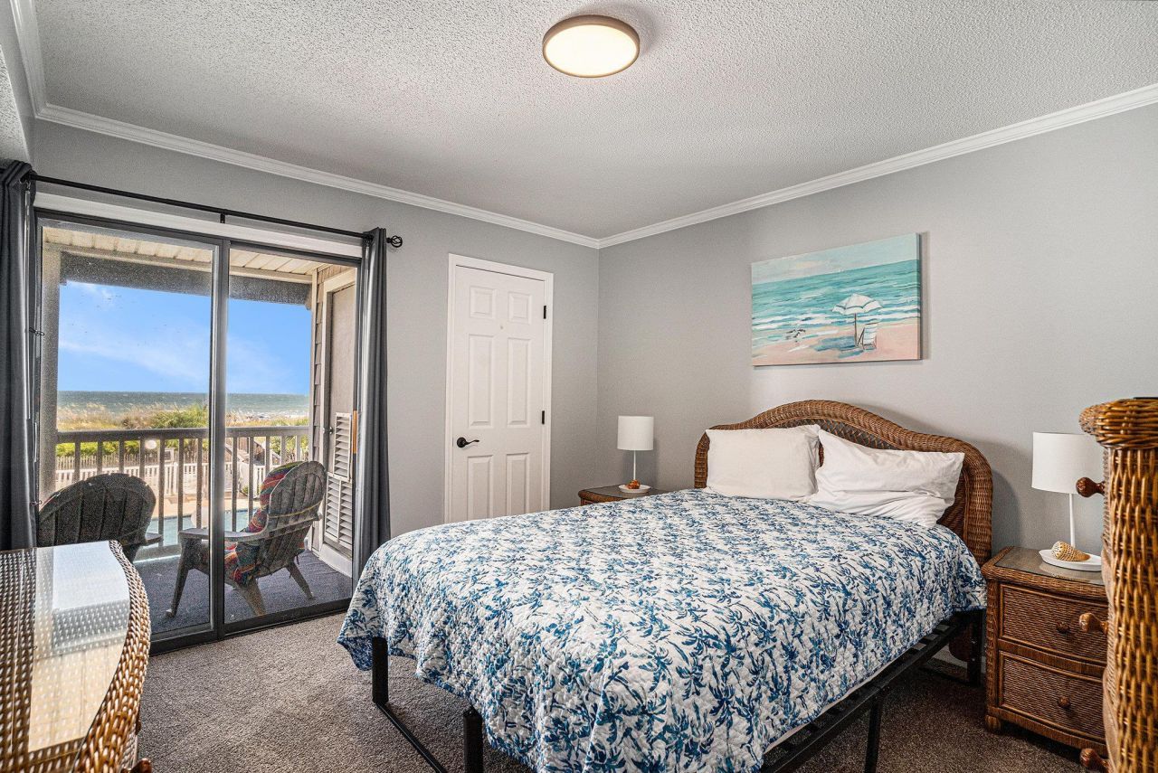 1820 N Ocean Blvd. Photo 14