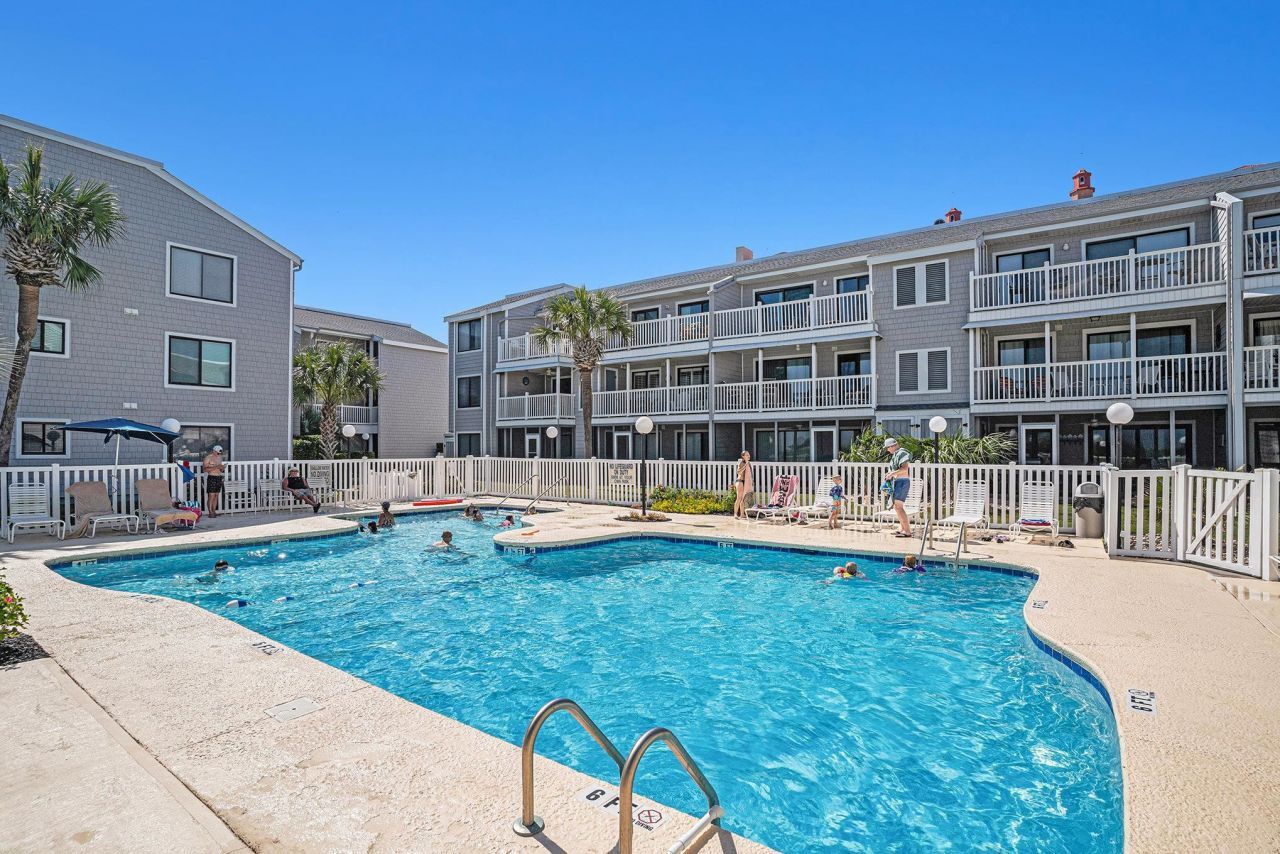 1820 N Ocean Blvd. Photo 27