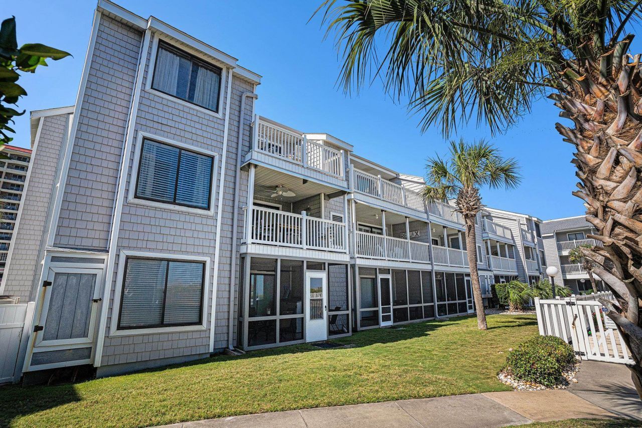 1820 N Ocean Blvd. Photo 36